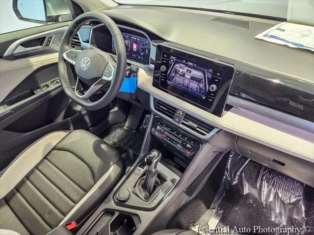 2026 Volkswagen Taos SEL