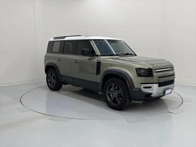 2020 Land Rover Defender 110 SE