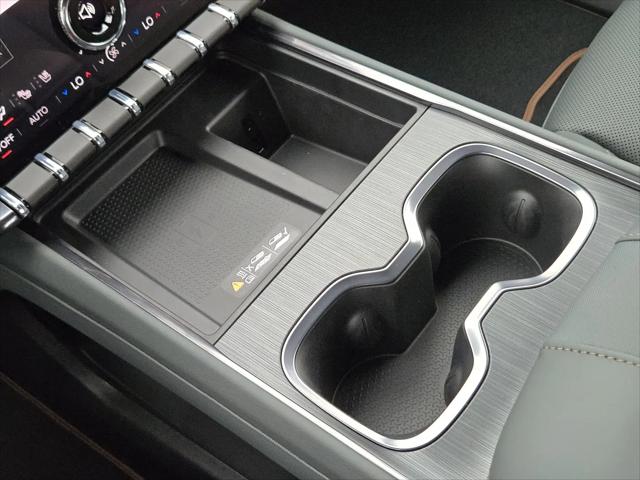 2026 GMC Acadia AT4 AWD