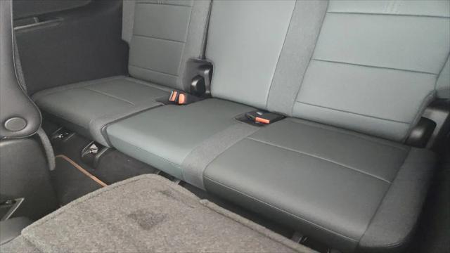 2026 GMC Acadia AT4 AWD