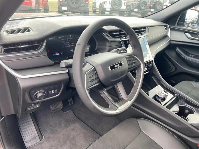 2025 Jeep Grand Cherokee Altitude X 4x4