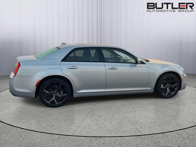 2023 Chrysler 300 300S