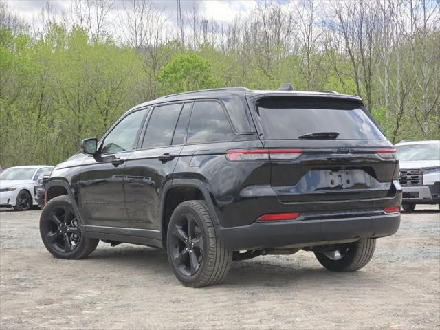 2023 Jeep Grand Cherokee Altitude 4x4