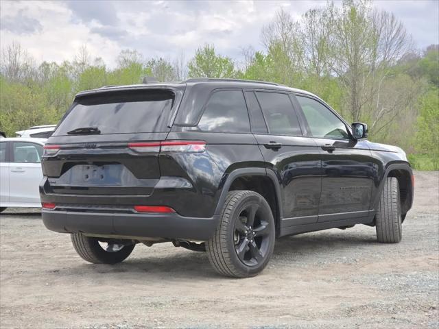 2023 Jeep Grand Cherokee Altitude 4x4