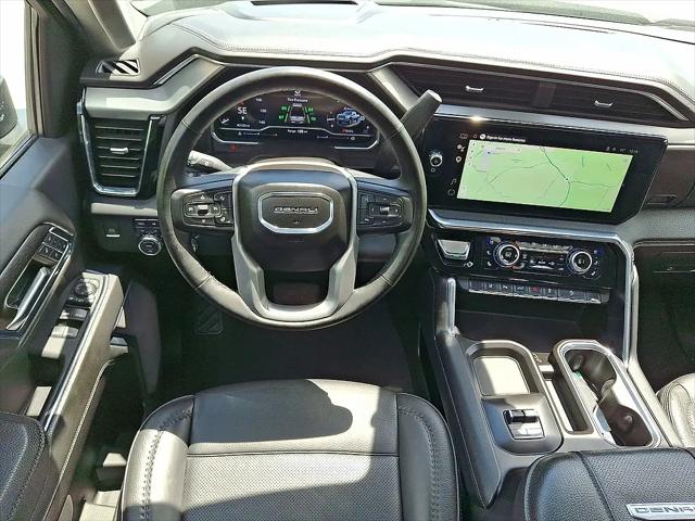 2024 GMC Sierra 2500HD 4WD Crew Cab Standard Bed Denali