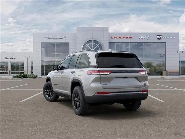 2026 Jeep Grand Cherokee Altitude 4x4