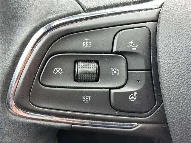 2025 Buick NV Sport Touring FWD