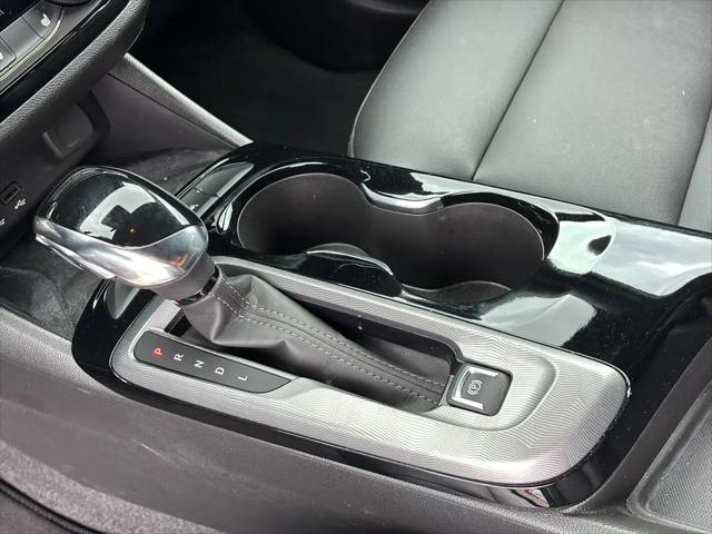 2025 Buick NV Sport Touring FWD