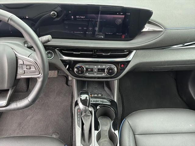 2025 Buick NV Sport Touring FWD