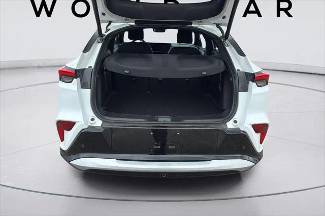 2025 Buick NV Sport Touring FWD