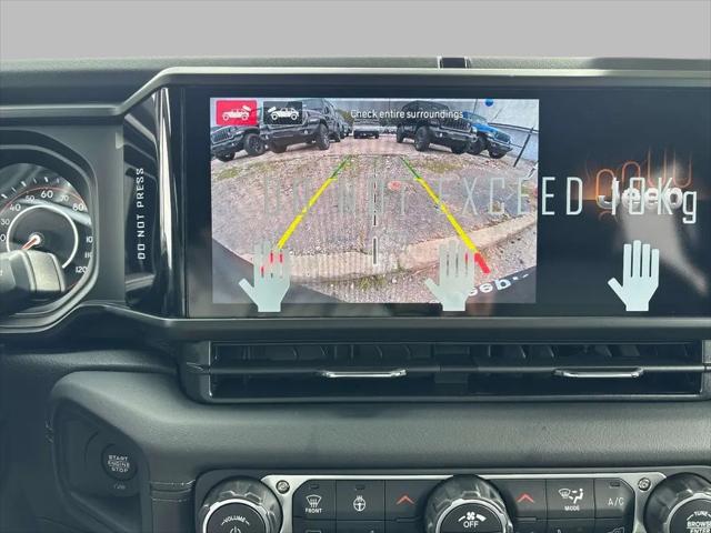 2026 Jeep Wrangler 4-Door Sahara 4x4