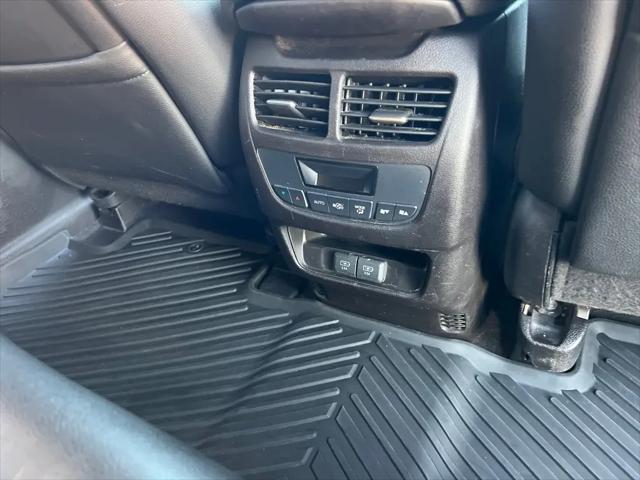2017 Acura MDX w/Technology Package