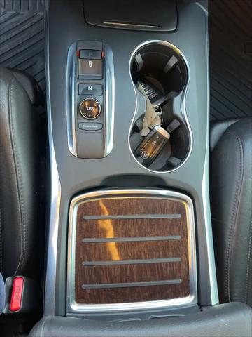 2017 Acura MDX w/Technology Package