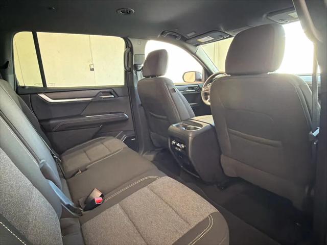 2025 GMC Acadia FWD Elevation