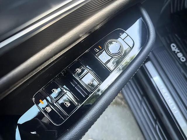 2026 INFINITI QX80 LUXE AWD