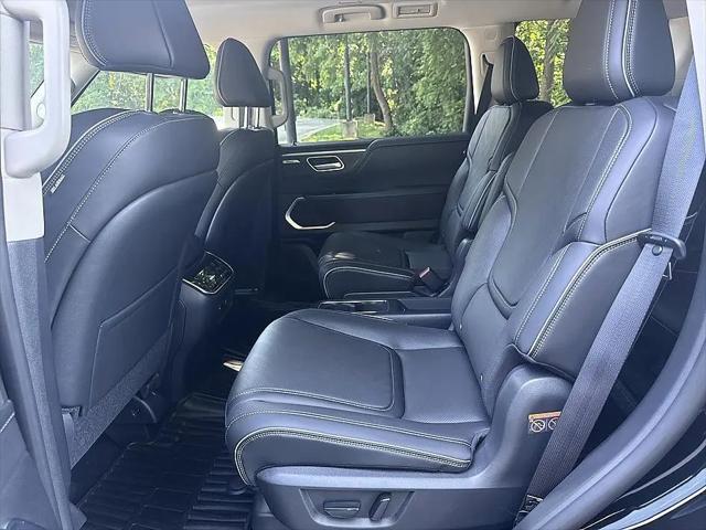 2026 INFINITI QX80 LUXE AWD