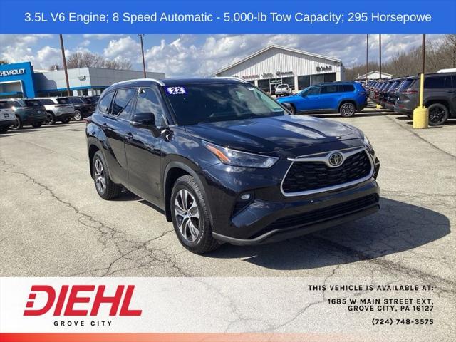 2022 Toyota Highlander XLE for sale in Grove City, PA