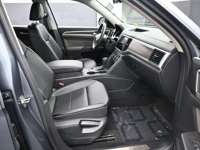 2021 Volkswagen Atlas 3.6L V6 SE w/Technology