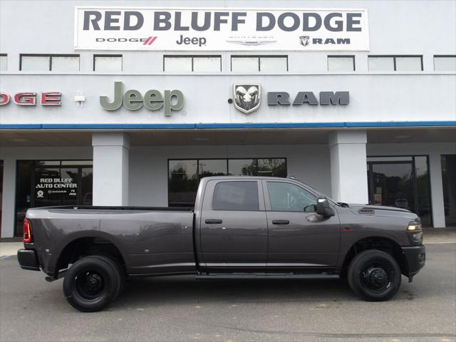 2026 RAM Ram 3500 RAM 3500 TRADESMAN CREW CAB 4X4 8 BOX