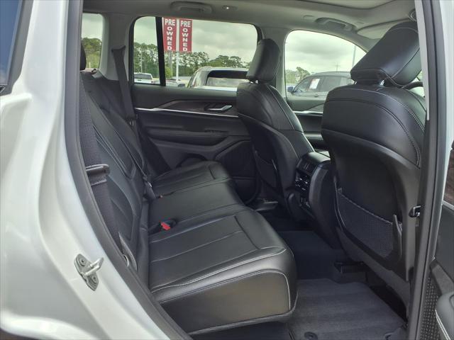 2023 Jeep Grand Cherokee Limited 4x2
