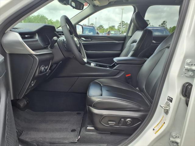 2023 Jeep Grand Cherokee Limited 4x2