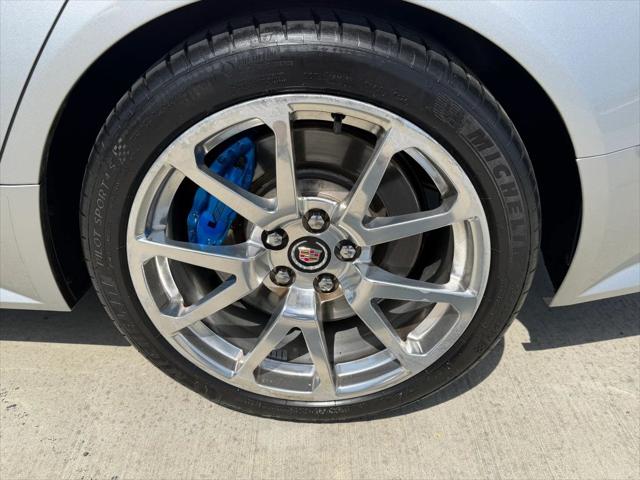 2011 Cadillac CTS-V CTS-V Sedan 4D