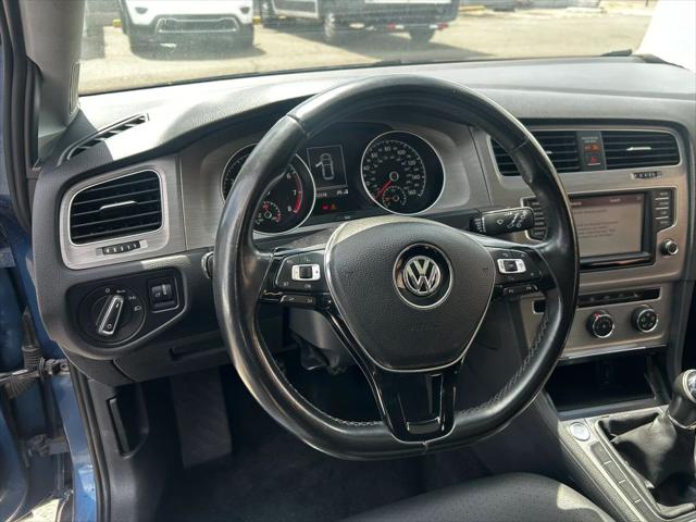 2017 Volkswagen Golf TSI Wolfsburg Edition 4-Door