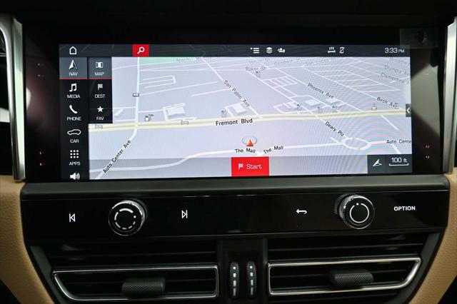 2026 Porsche Macan AWD