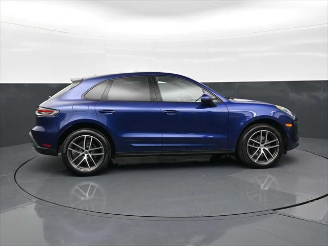 2026 Porsche Macan AWD