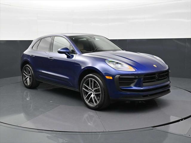 2026 Porsche Macan AWD