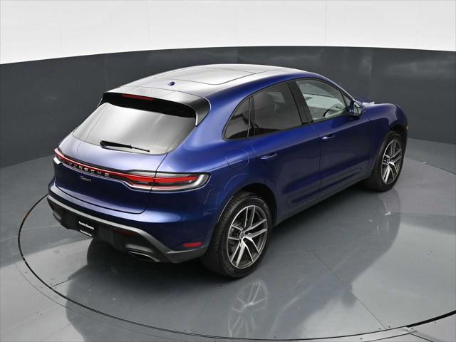 2026 Porsche Macan AWD
