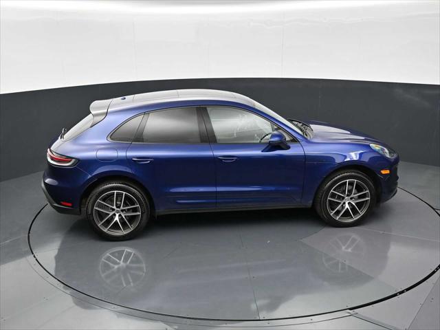 2026 Porsche Macan AWD