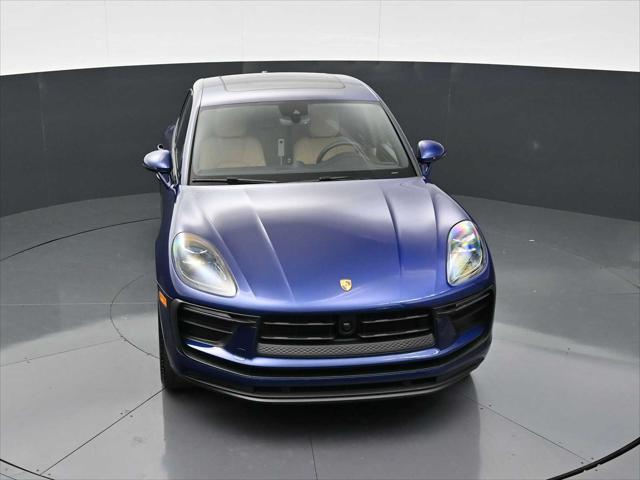 2026 Porsche Macan AWD