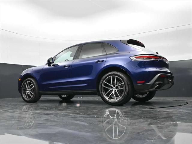 2026 Porsche Macan AWD