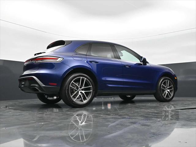 2026 Porsche Macan AWD