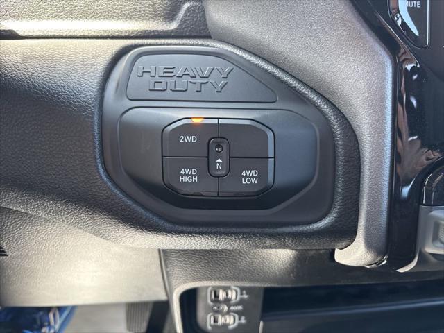 2026 Ram 2500 Black Express Crew Cab 4x4 64 Box