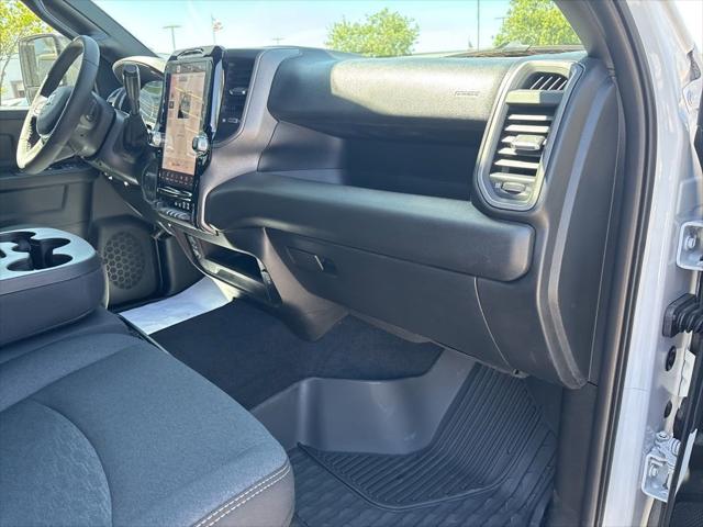 2026 Ram 2500 Black Express Crew Cab 4x4 64 Box