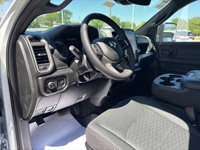 2026 Ram 2500 Black Express Crew Cab 4x4 64 Box