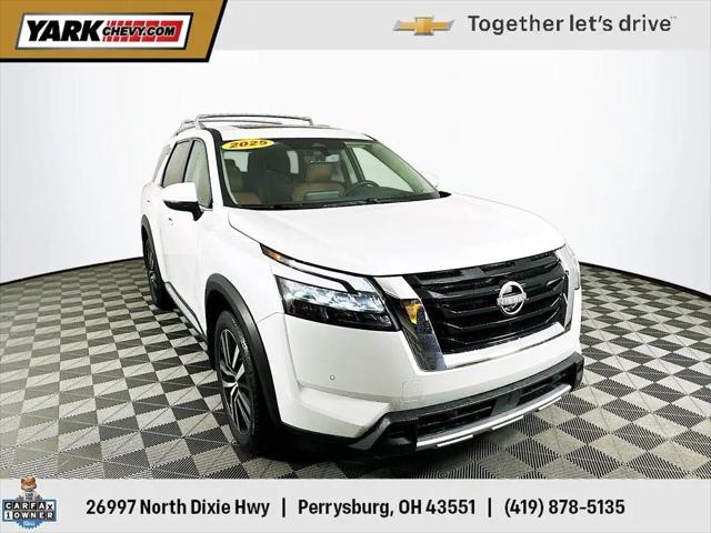 2025 Nissan Pathfinder Platinum 4WD for sale in Perrysburg, OH