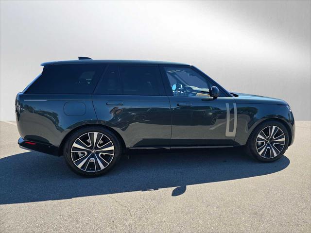 2023 Land Rover Range Rover P530 SE