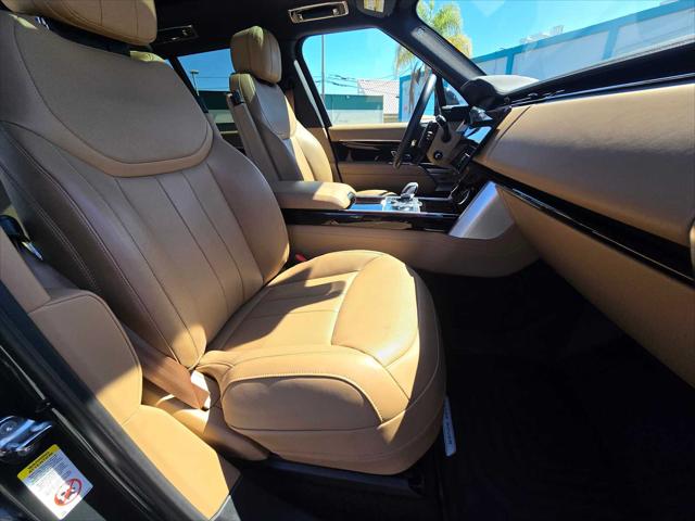 2023 Land Rover Range Rover P530 SE