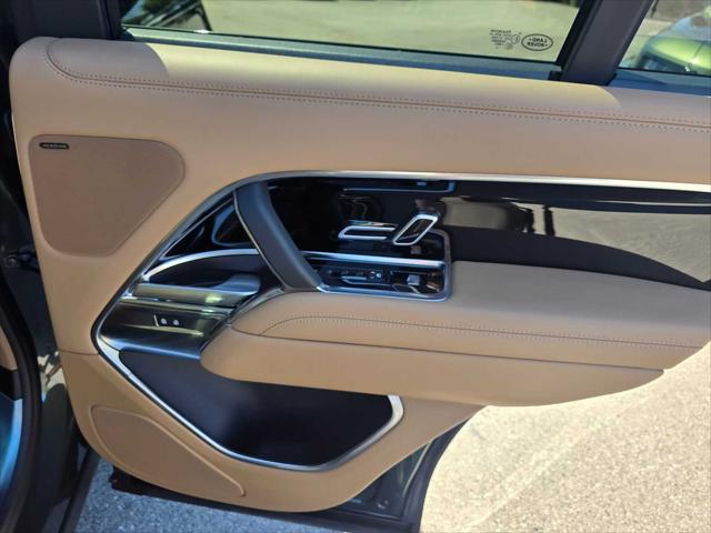 2023 Land Rover Range Rover P530 SE