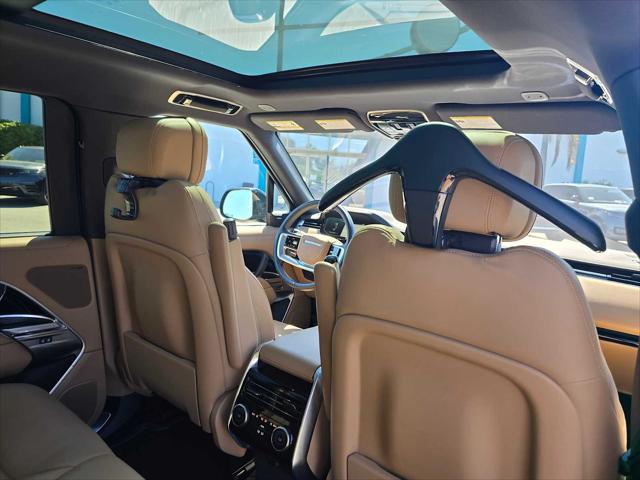 2023 Land Rover Range Rover P530 SE
