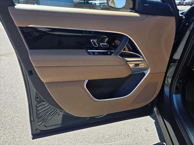 2023 Land Rover Range Rover P530 SE