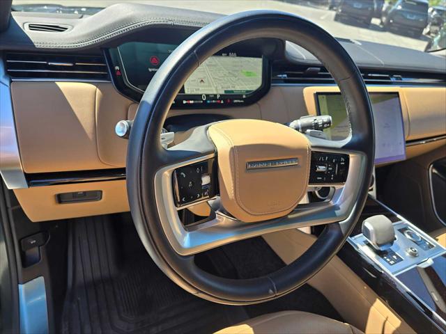 2023 Land Rover Range Rover P530 SE
