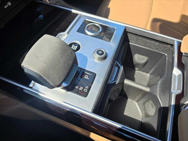 2023 Land Rover Range Rover P530 SE