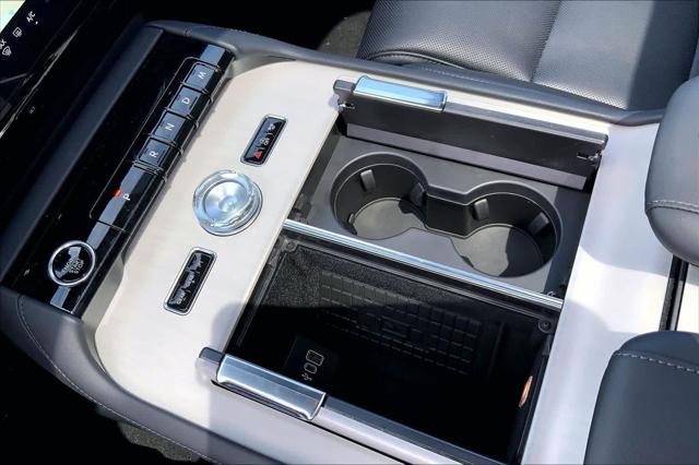 New 2026 Lincoln Navigator For Sale in Lubbock, TX