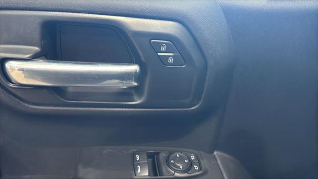 2026 GMC Sierra 1500 Regular Cab, Standard Bed, Pro, 4WD