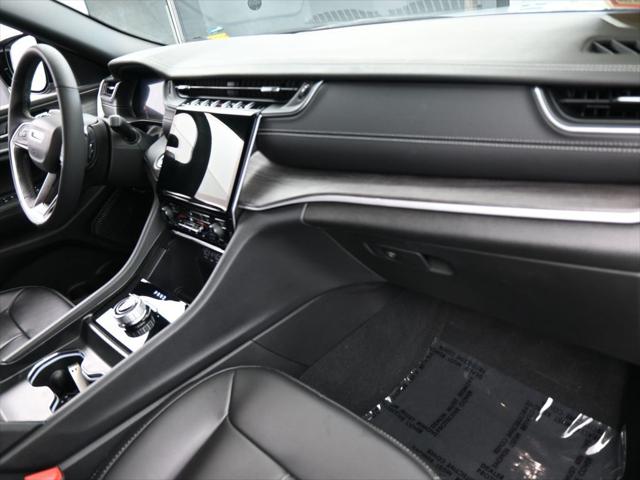 2025 Jeep Grand Cherokee L Limited 4x2