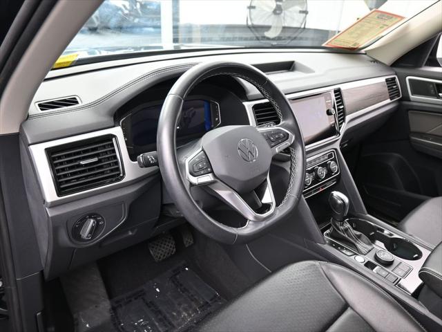 2022 Volkswagen Atlas 3.6L V6 SE w/Technology
